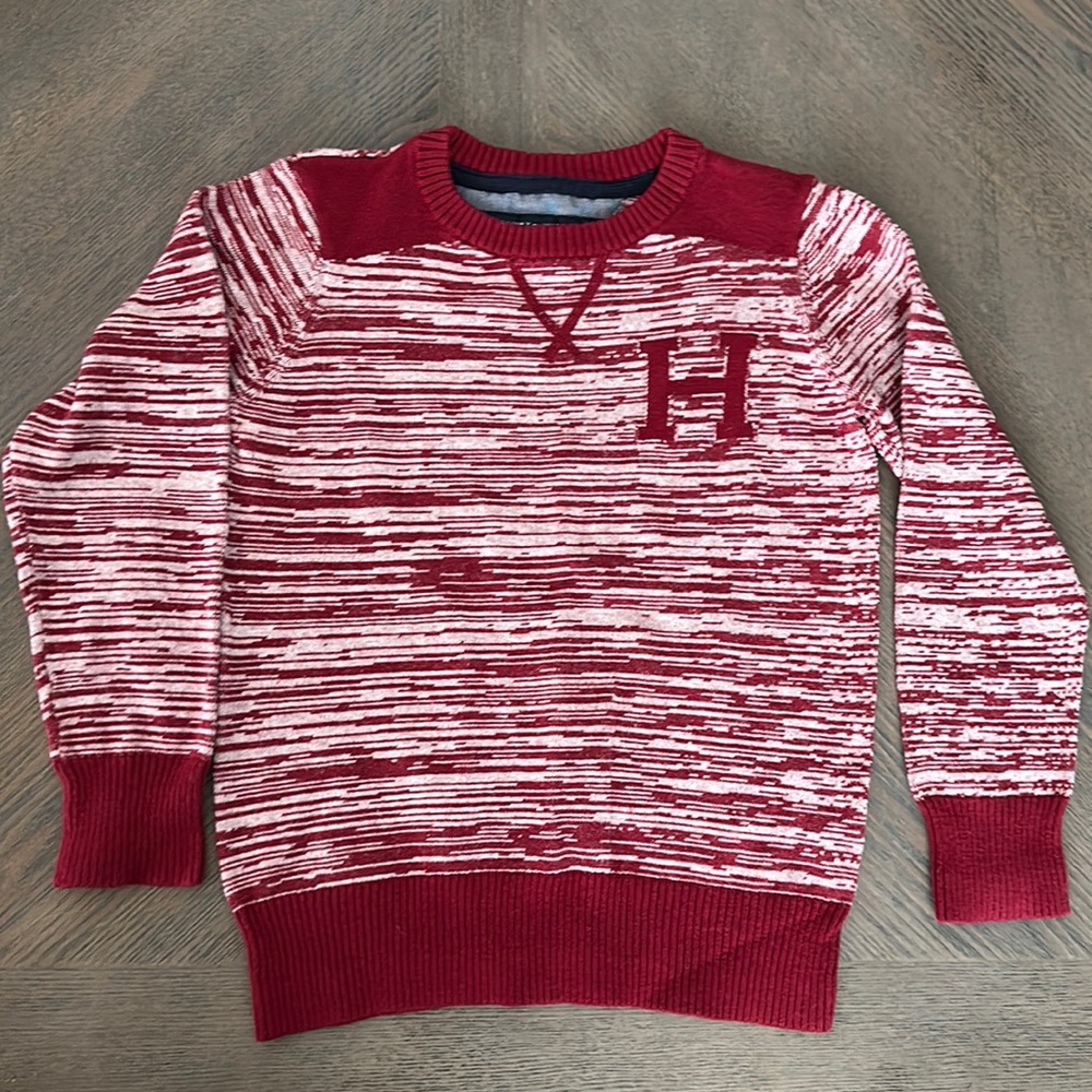 Tommy Hilfiger boys size 5 burgundy sweater